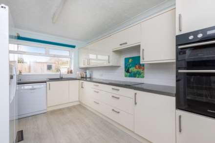 Ophir Road, Worthing, Image 2