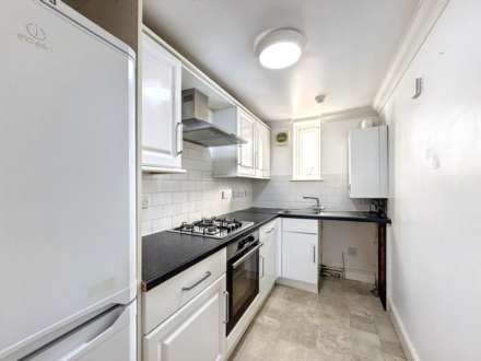 Traslyn Court, 15a Selden Road, Image 3