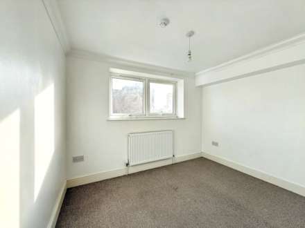 Traslyn Court, 15a Selden Road, Image 6