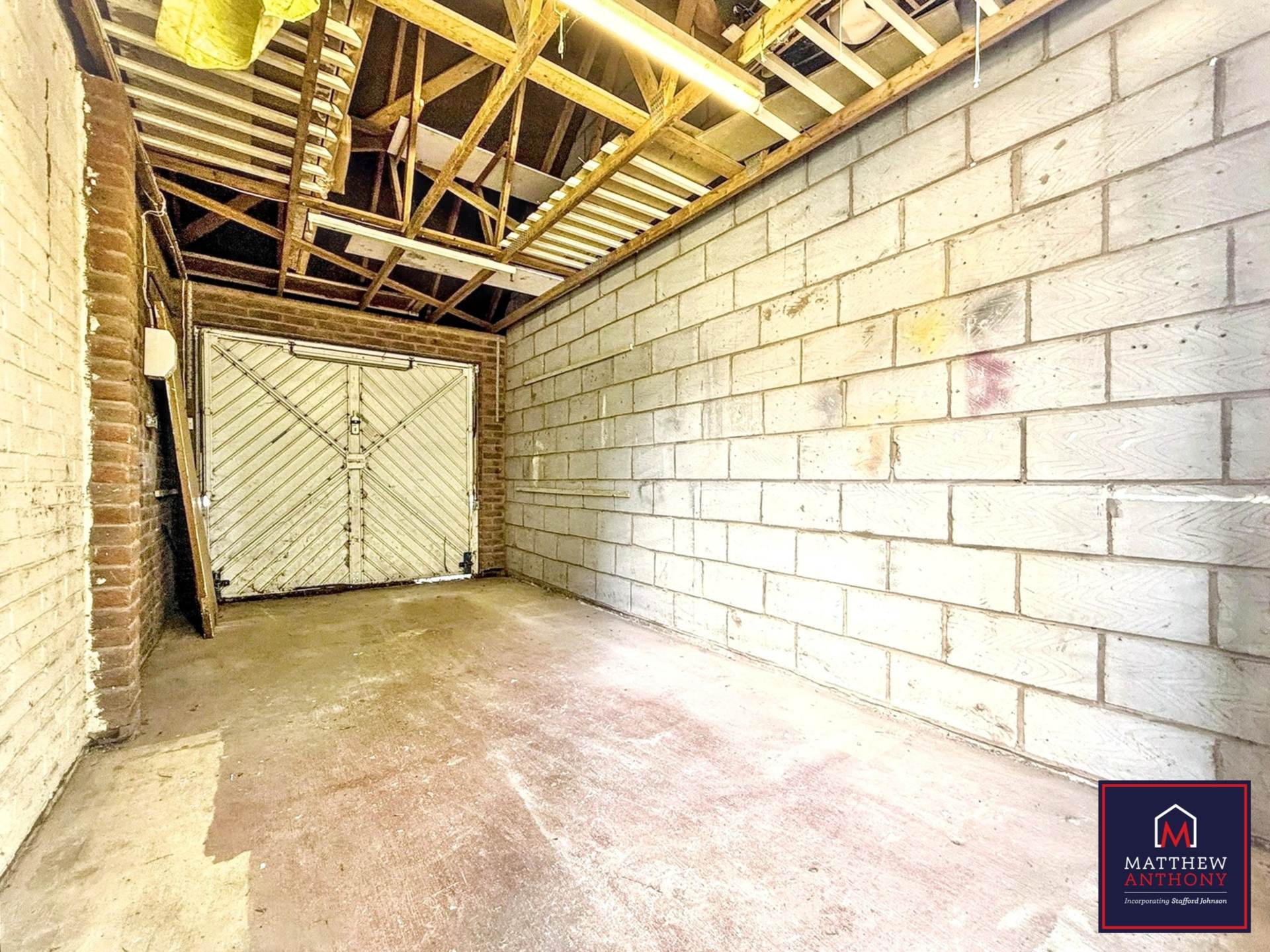 Orkney Court, Durrington, Image 11