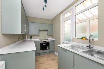 1 Bedroom Flat, Bruce Avenue, Worthing