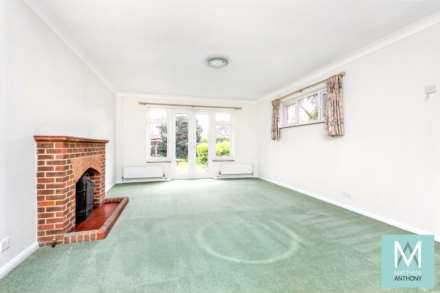 Amberley Drive, Goring-By-Sea, Image 2