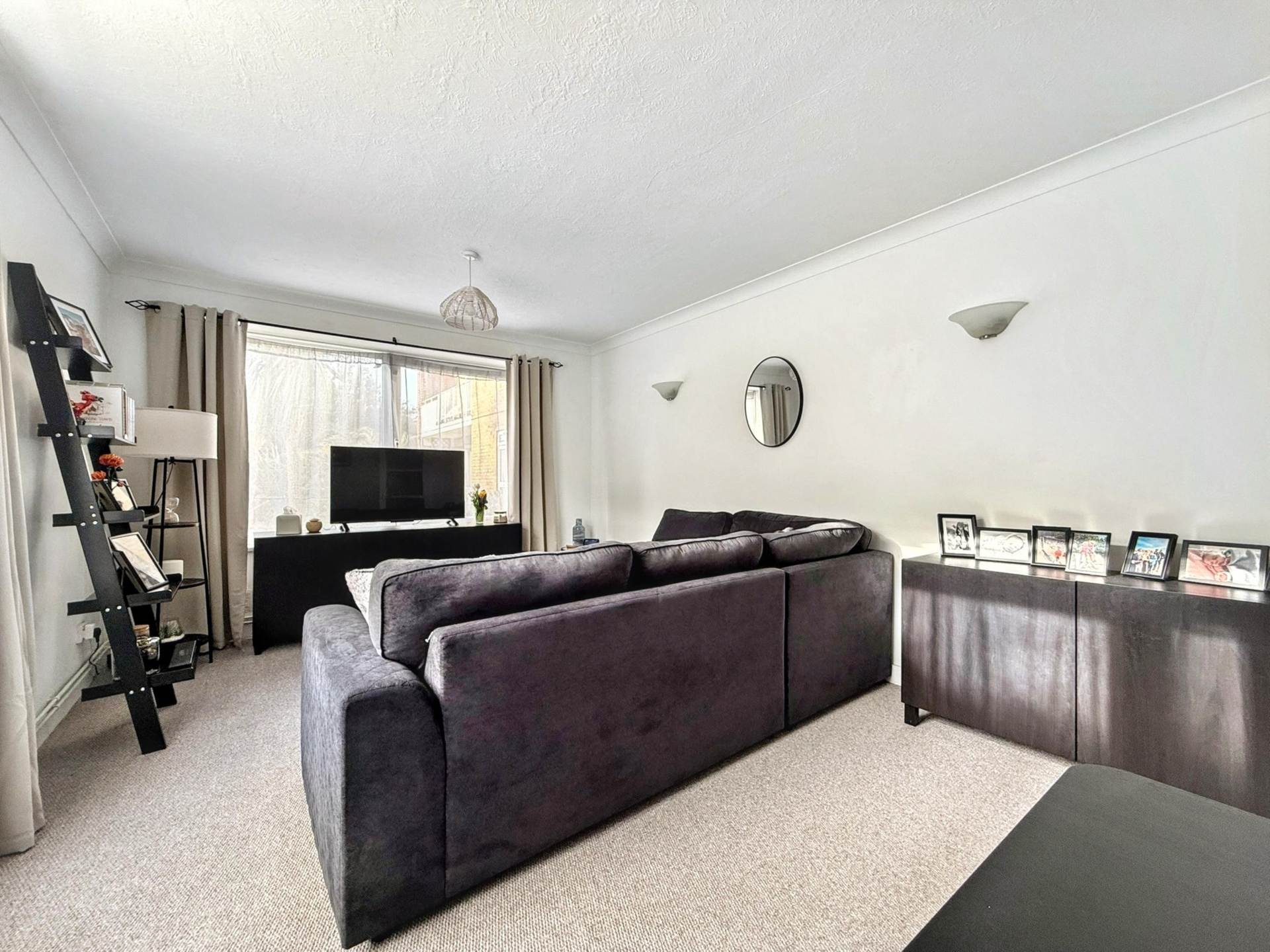 Belsize Road, Image 2