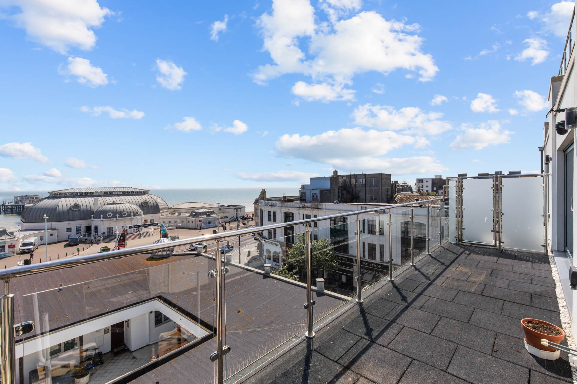 Worthing House, 2-6 South Street, Image 12
