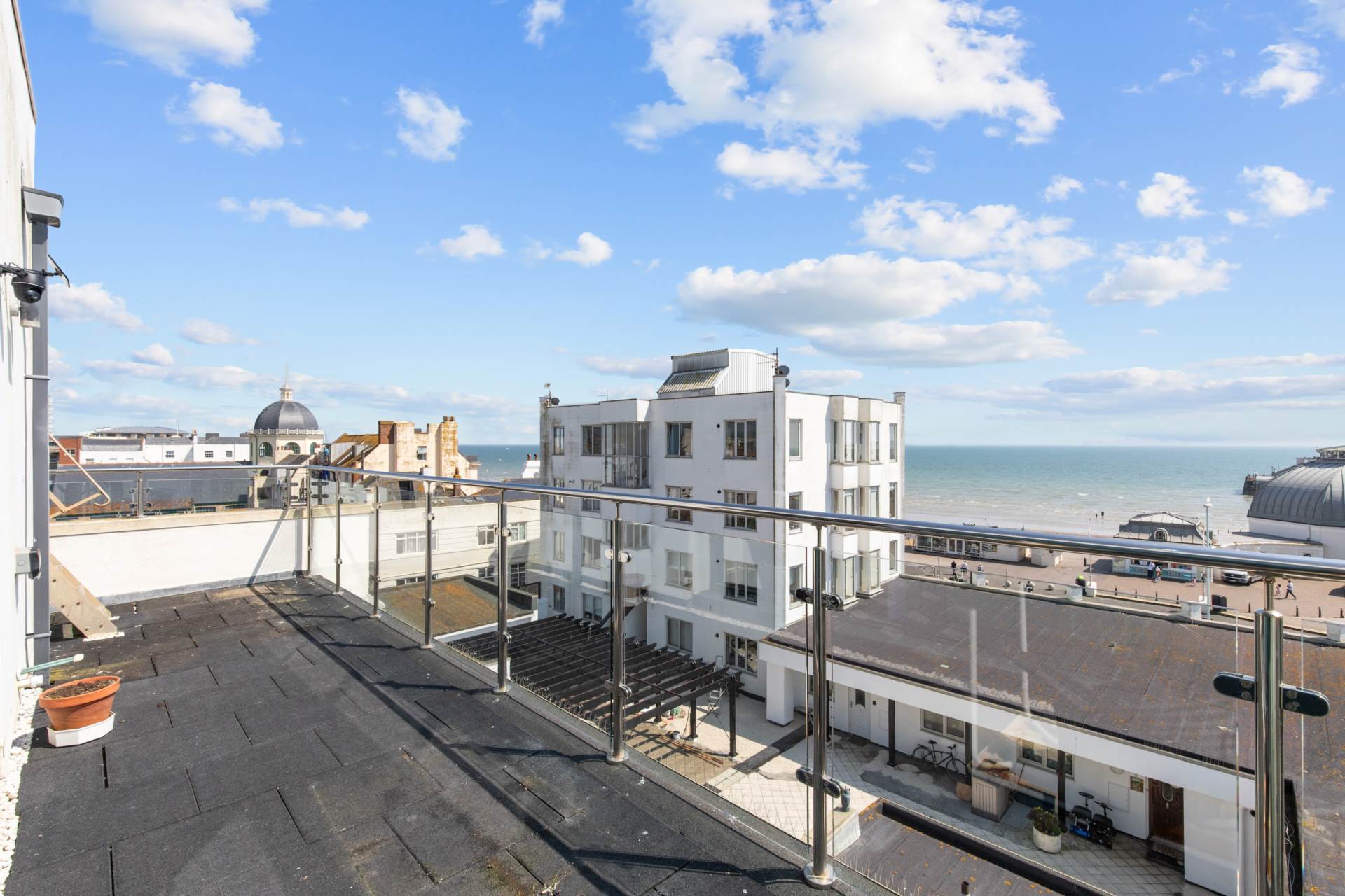 Worthing House, 2-6 South Street, Image 13