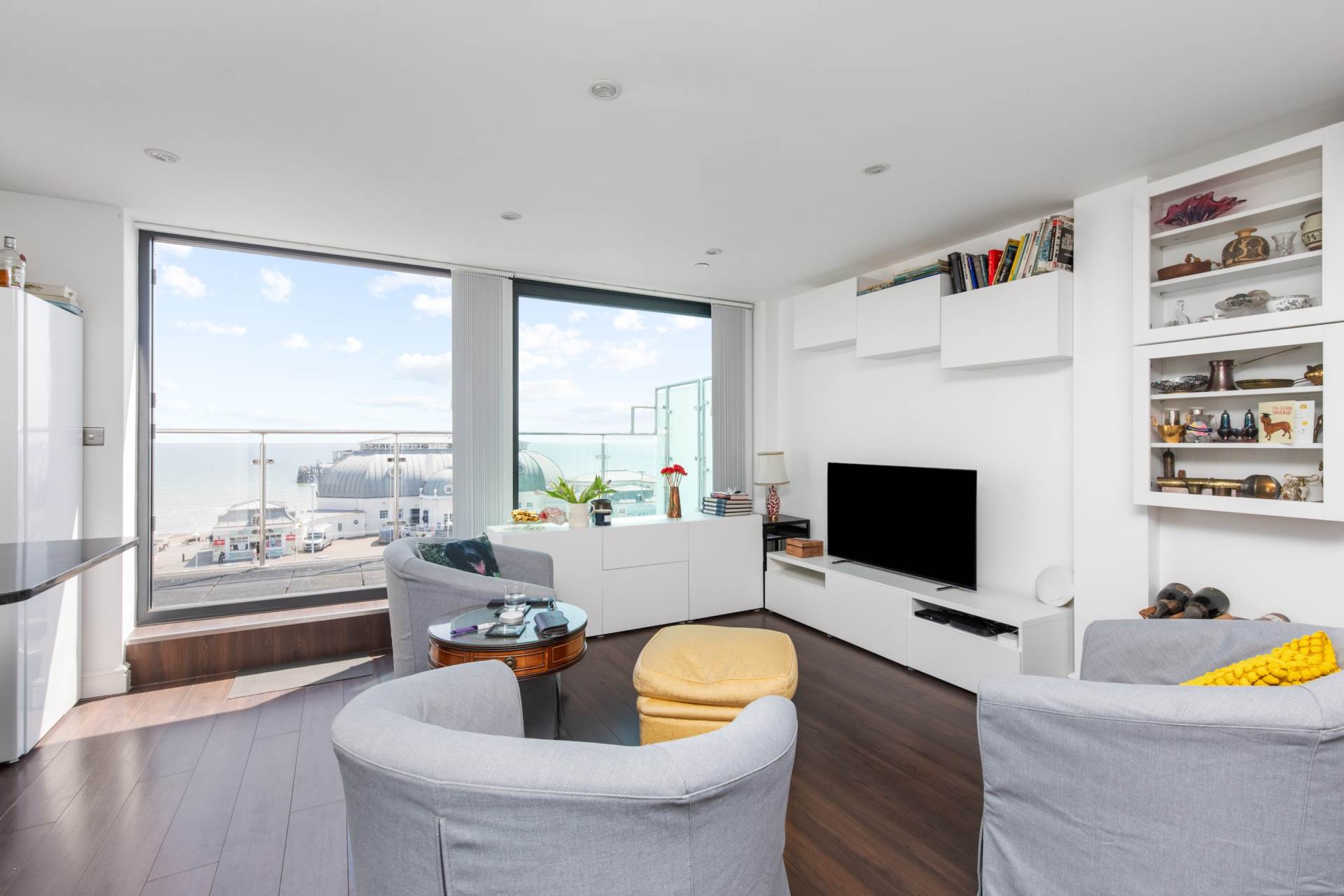 Worthing House, 2-6 South Street, Image 3