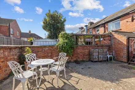 South Farm Road, Worthing, Image 11