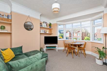 South Farm Road, Worthing, Image 3