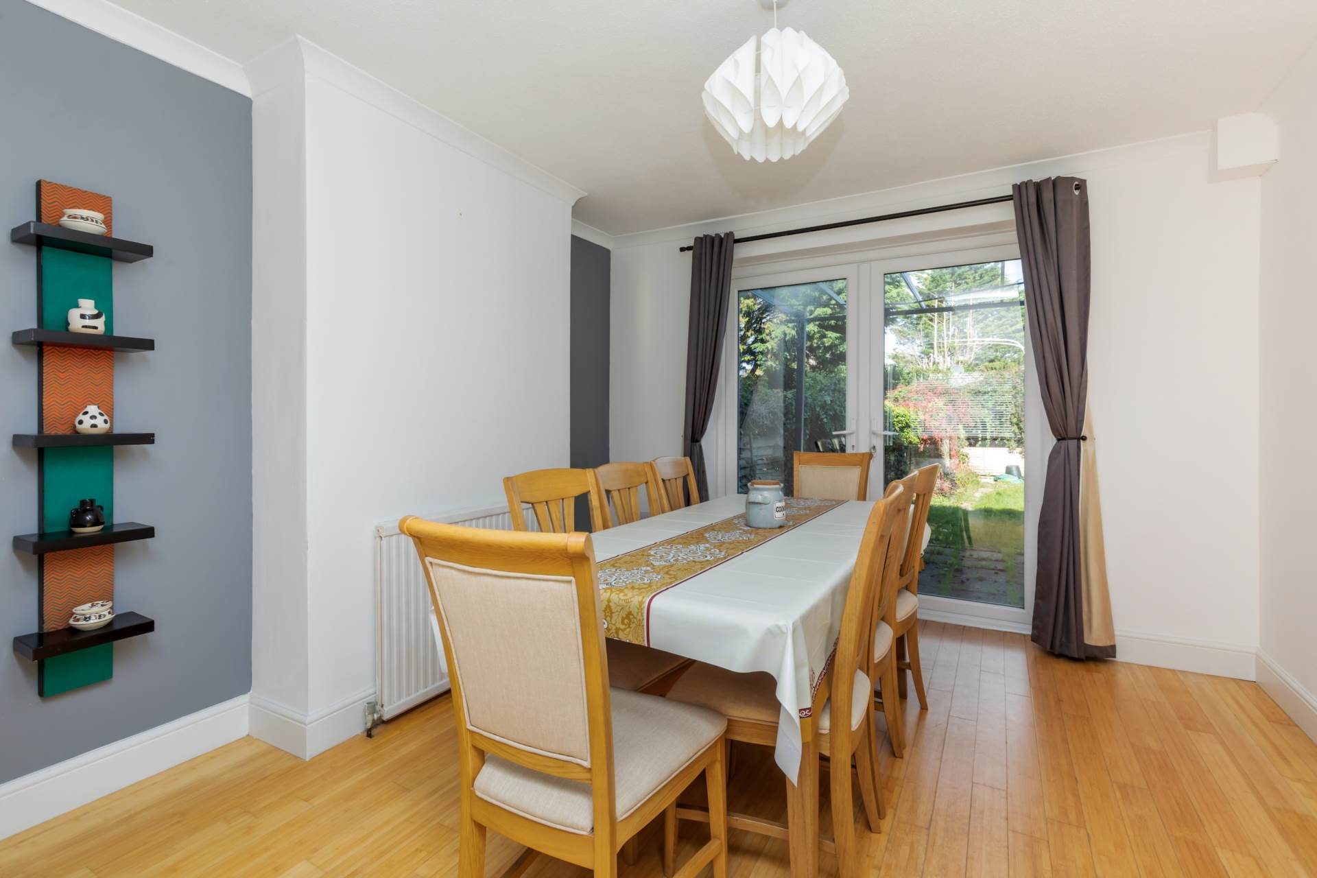 Stone Close, Worthing, Image 4