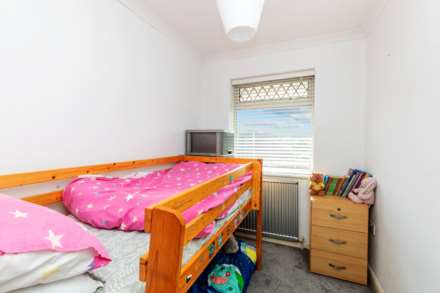 Stone Close, Worthing, Image 8