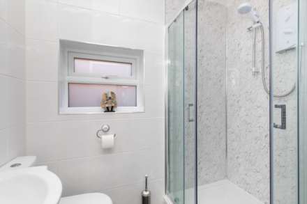 Walpole Avenue, Goring-By-Sea, Image 8