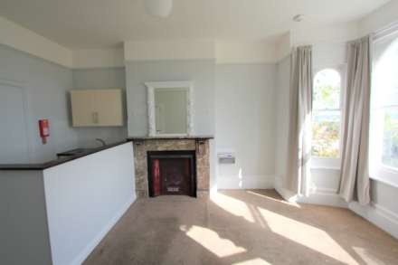 Brighton Road, Worthing, Image 3