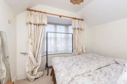 Beech Cottage, 2 West Parade, Image 10