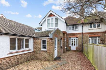 Beech Cottage, 2 West Parade, Image 19