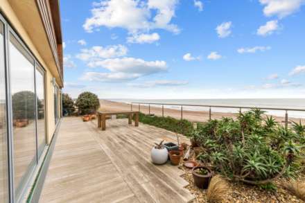 3 Bedroom Detached, Brighton Road, Lancing