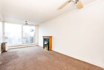 Guildbourne Court, Worthing, Image 2