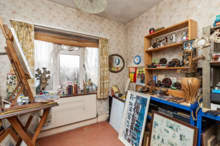 Ladydell Road, Worthing, Image 10