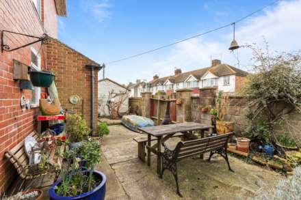 Ladydell Road, Worthing, Image 14