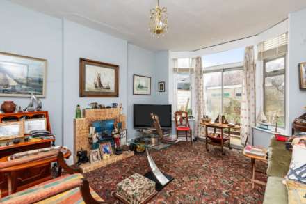 Ladydell Road, Worthing, Image 5