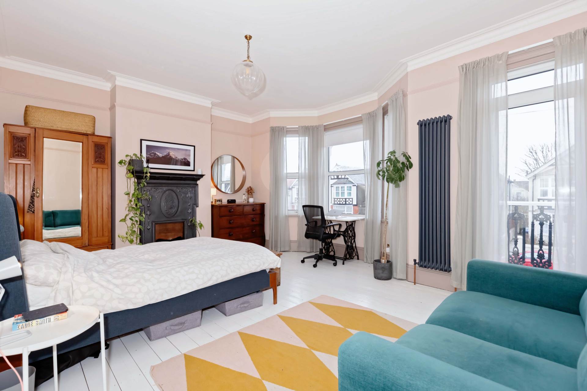 Navarino Road, Worthing, Image 9
