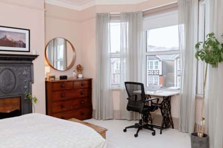 Navarino Road, Worthing, Image 10