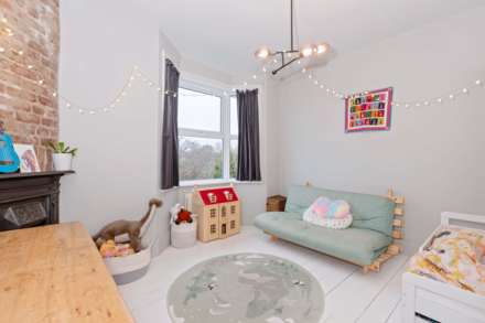 Navarino Road, Worthing, Image 14