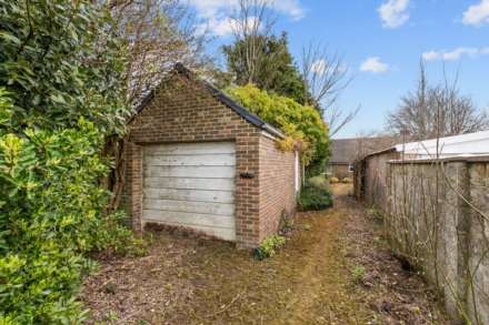 Coombe Rise, Worthing, Image 13