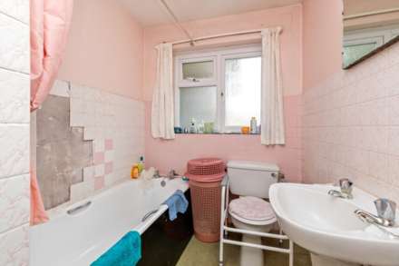 Coombe Rise, Worthing, Image 9
