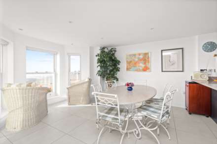 The Eardley, Marine Parade, Image 10