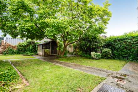 Ivydore Avenue, Worthing, Image 9