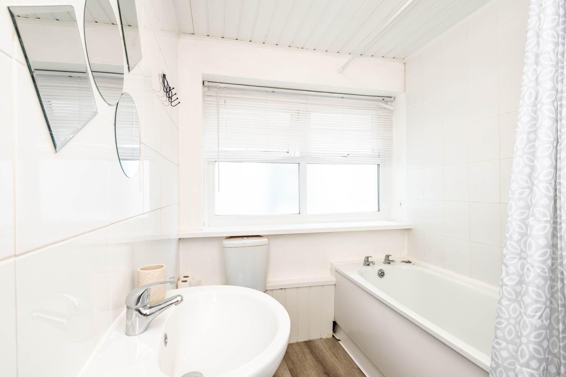 Claydon Court, Marine Parade, Image 7