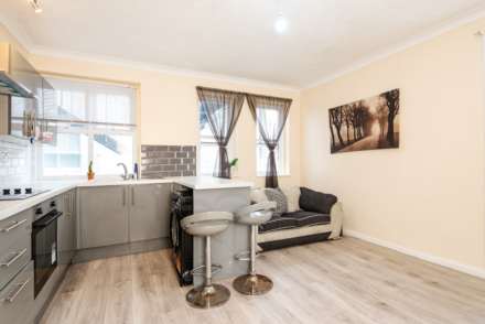 Claydon Court, Marine Parade, Image 3