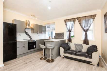 Claydon Court, Marine Parade, Image 4