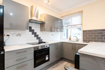 Claydon Court, Marine Parade, Image 5