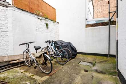 Claydon Court, Marine Parade, Image 9