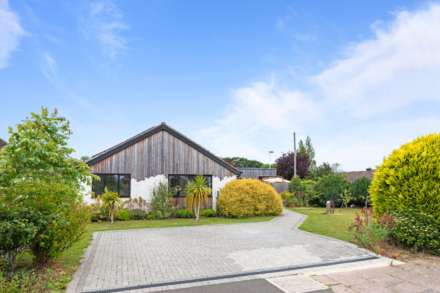 Copthorne Hill, Worthing, Image 16