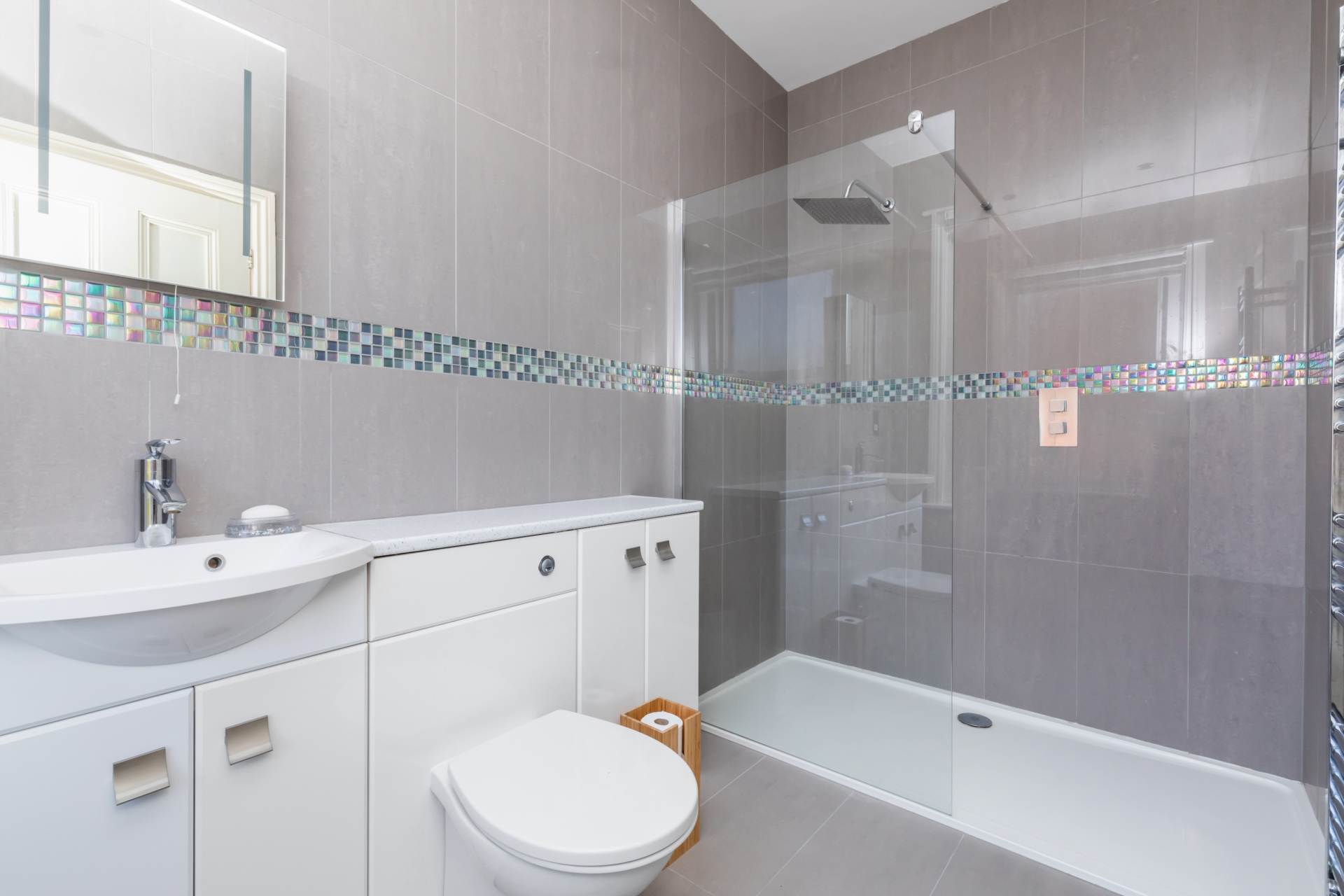 Winchester Road, Worthing, Image 17