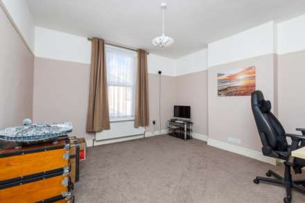 Winchester Road, Worthing, Image 14