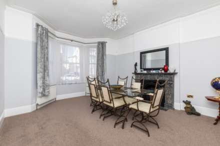 Winchester Road, Worthing, Image 4