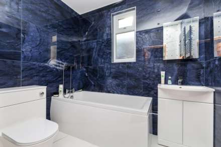 Winchester Road, Worthing, Image 9