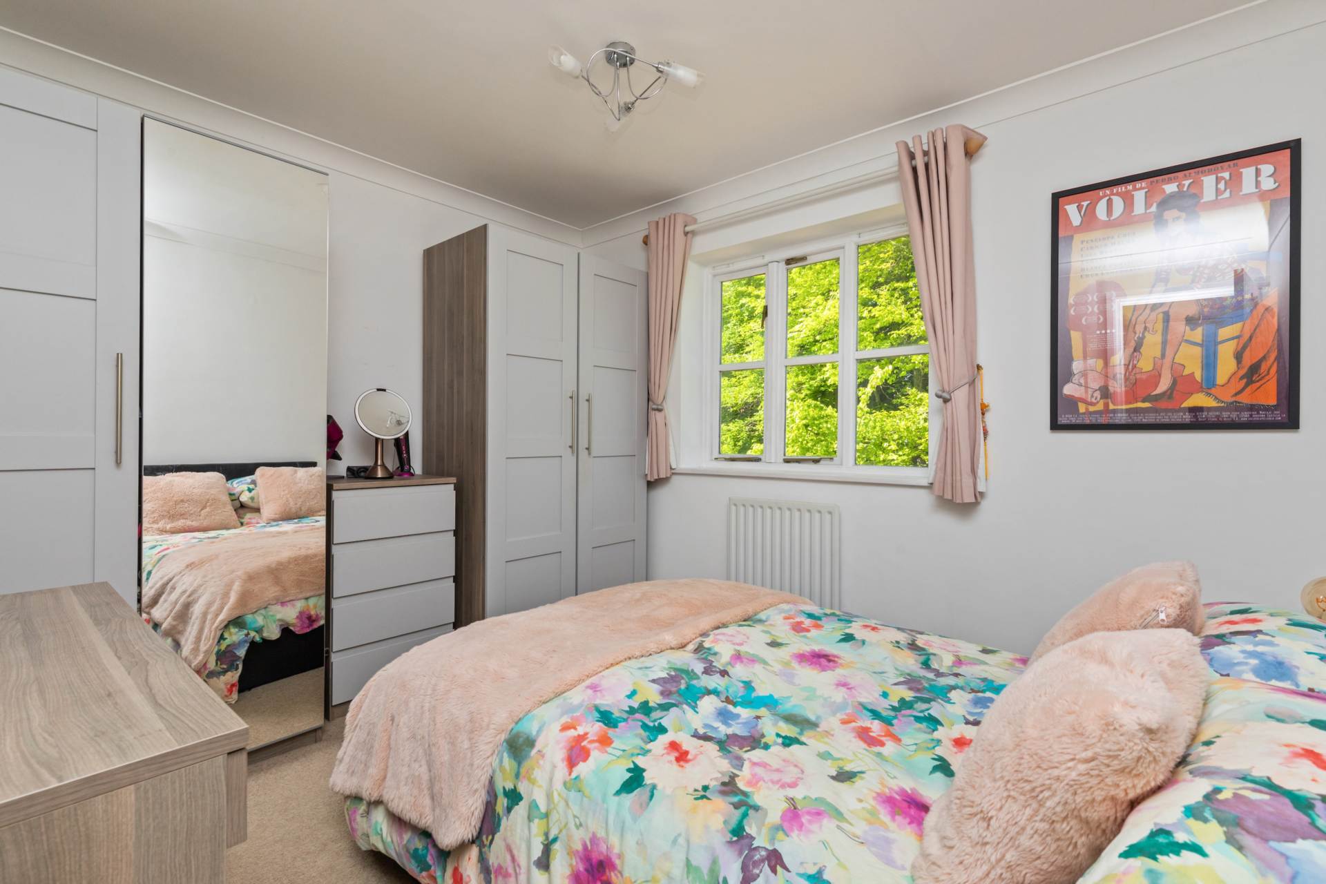 Swandean Close, Worthing, Image 11