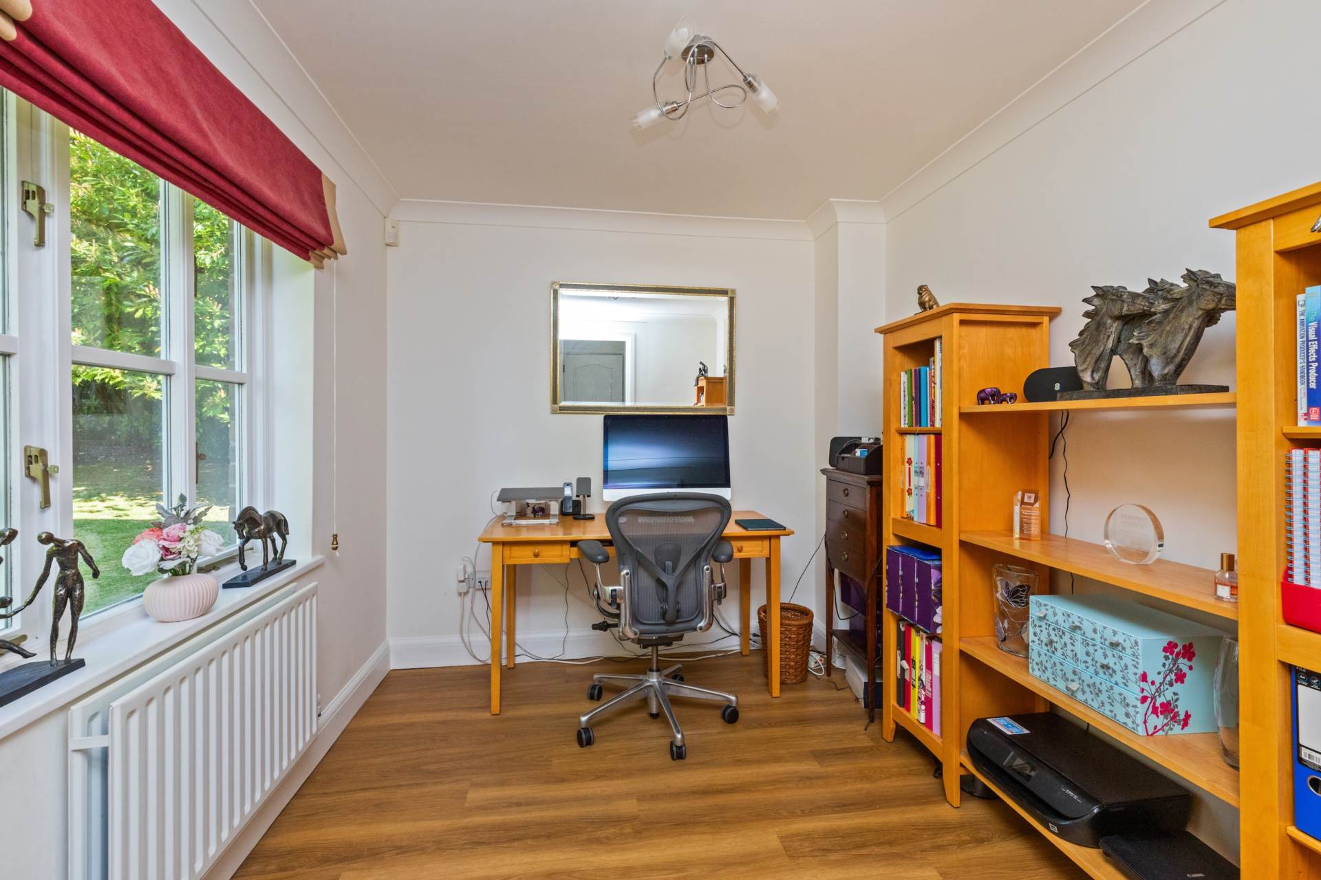 Swandean Close, Worthing, Image 7