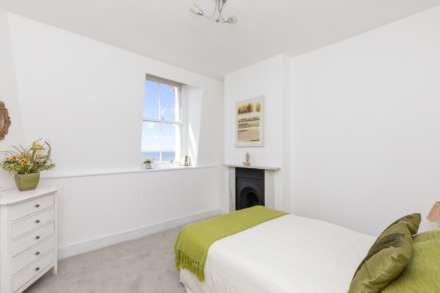 Heene Terrace, Worthing, Image 10