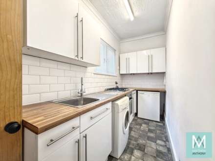 Heene Terrace, Worthing, Image 3