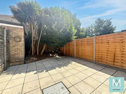 Mendip Crescent, Worthing, Image 9