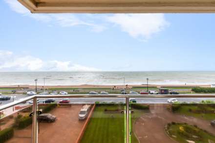 Regis Court, 22-24 West Parade, Image 5