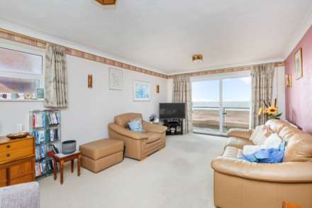 Regis Court, 22-24 West Parade, Image 9