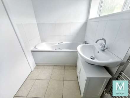 Chesham Close, Goring-By-Sea, Image 5