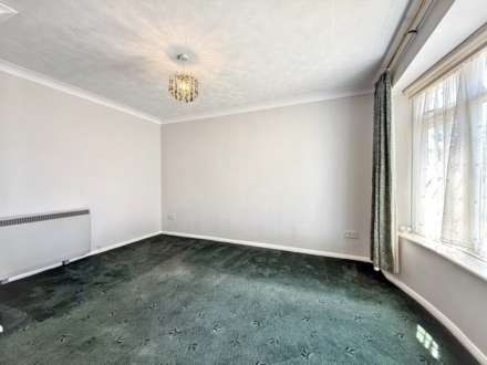 Walton Close, Salvington, Image 3