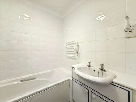 Walton Close, Salvington, Image 8